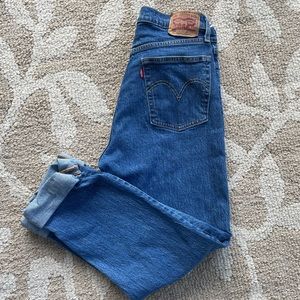 Levis jeans 501 for women size 30w 20l color blue jeans casual vintage boyfriend